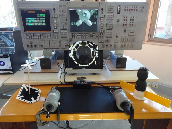 Sapienza University - Simulatore di volo spaziale della Soyuz-TMA