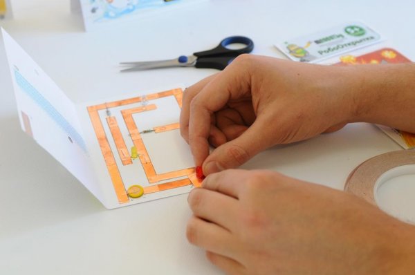 RoboCards -an electronic DIY smart-postcards for present and for creation, for kids and adults.